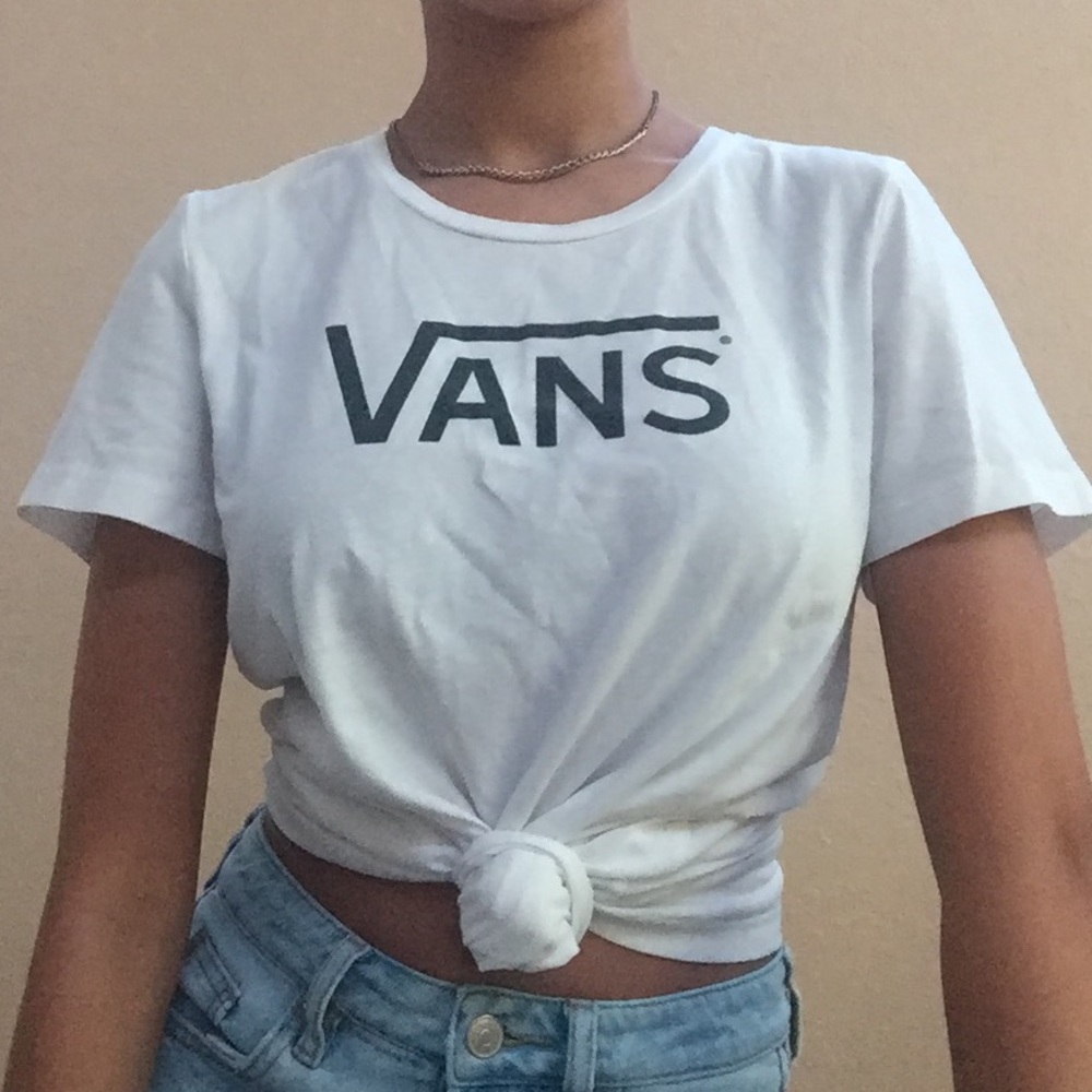 Vans- XL black and white tee